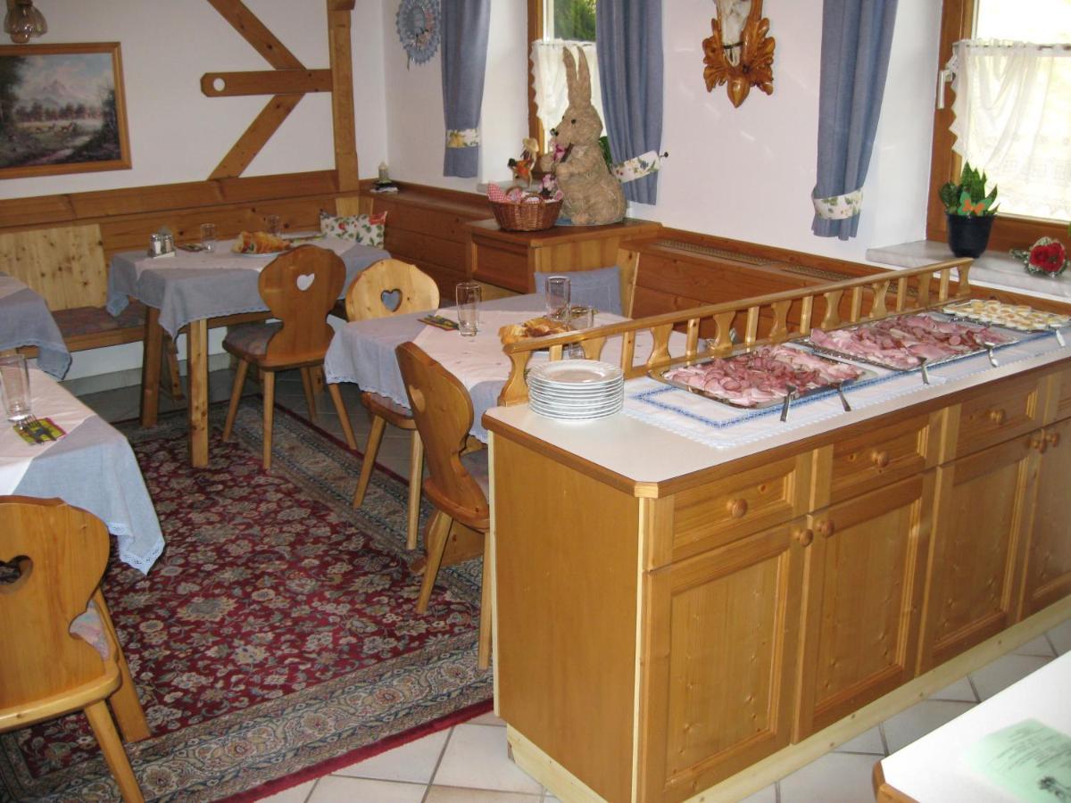 Gerstbreinhof Bed & Breakfast Bad Sankt Leonhard im Lavanttal Exterior photo