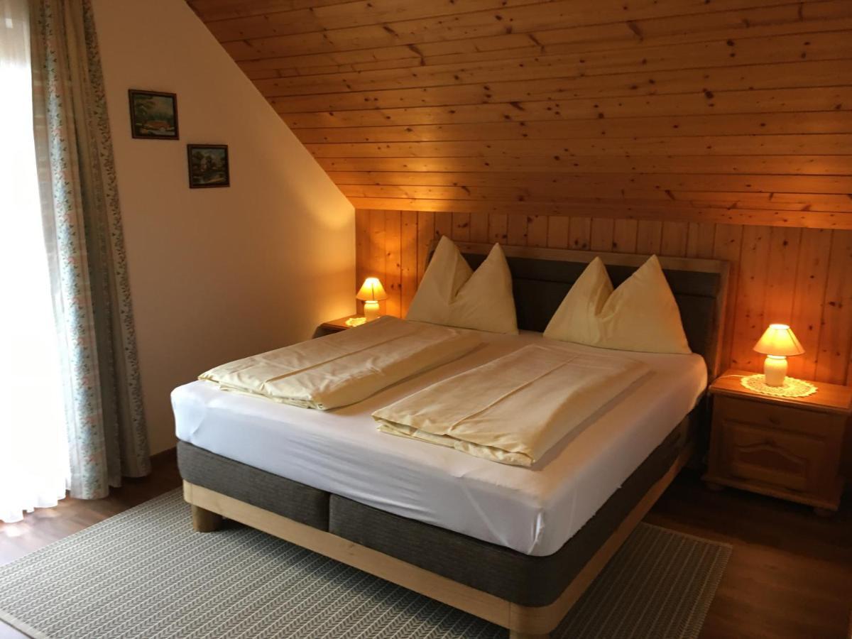Gerstbreinhof Bed & Breakfast Bad Sankt Leonhard im Lavanttal Exterior photo